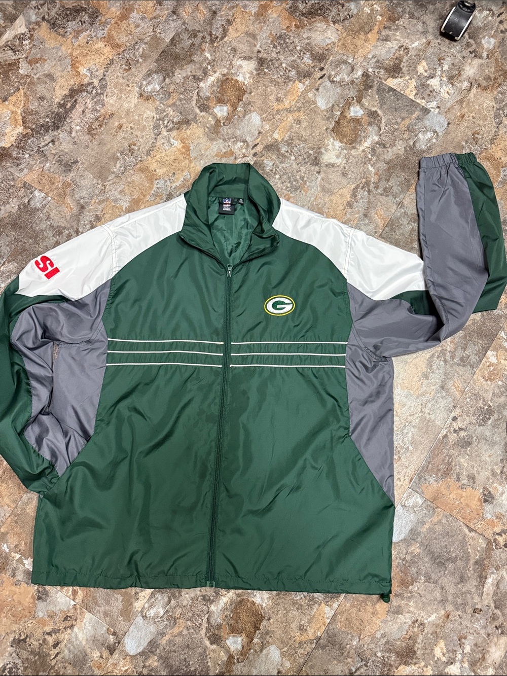 Reebok Green/Gray/White Green Bay Packers Windbreaker Jacket